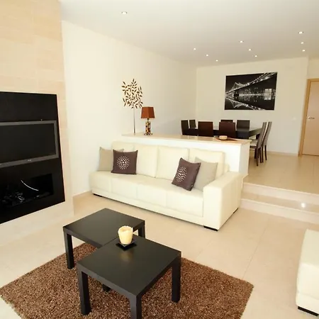 Vila Akivillas Silver Ii